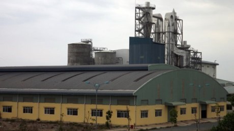 Phương Nam Paper Factory. Photo tuoitre.vn Phương Nam Paper Factory. Photo tuoitre.vn